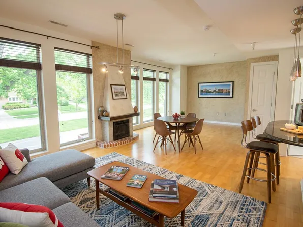 688 North Midvale BOULEVARD #201, Madison, WI 53705