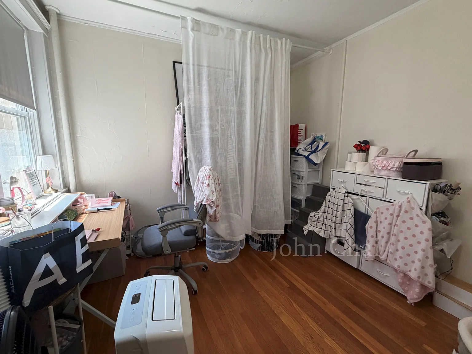 2 bed, 700 sqft, $2,225 — Photo 3