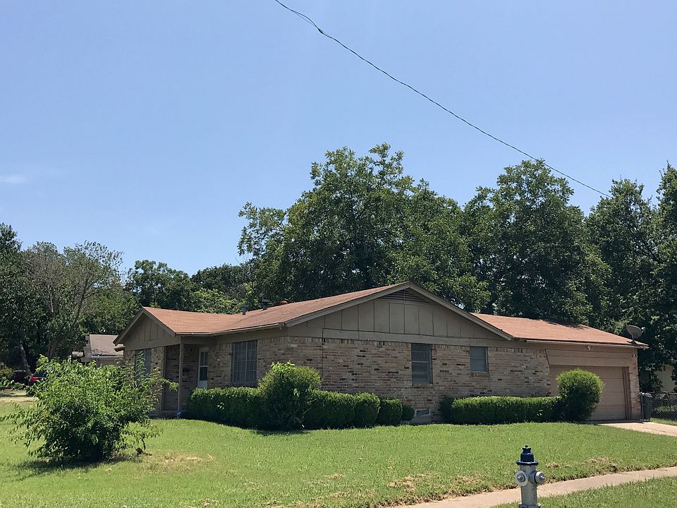 2nd image of 9404 Fairhope Ave