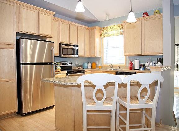 4th image of 11132 Clubwest Cir #B