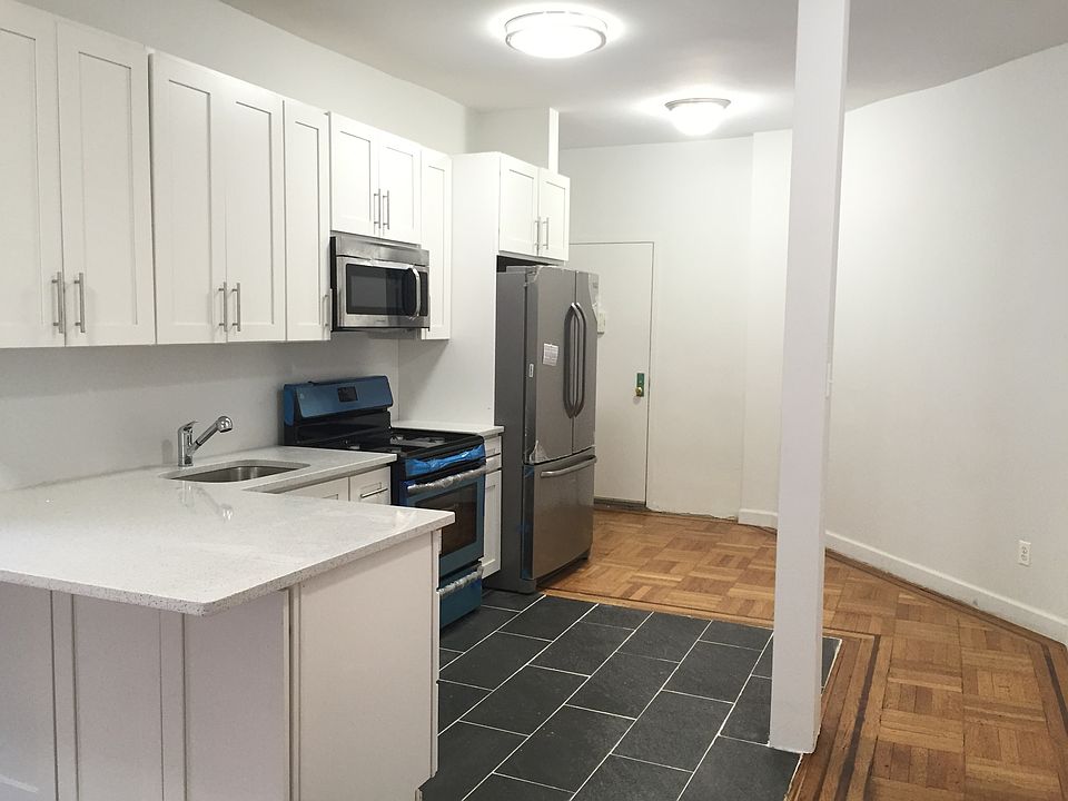 1st image of 2100 Westbury Ct APT 6J