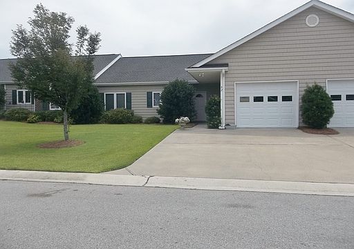 1st image of 42 Forest Oaks Dr