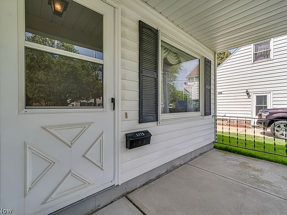 3rd image of 5178 W 151st St