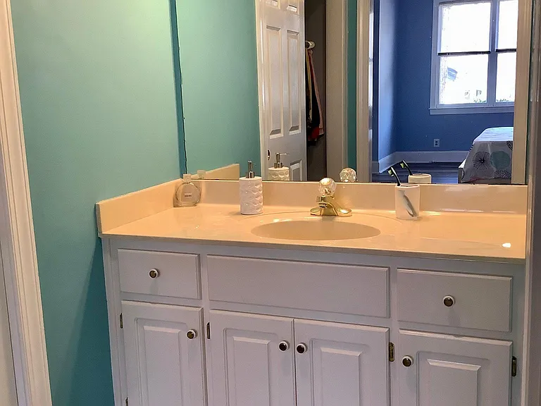 Master bathroom in bedroom