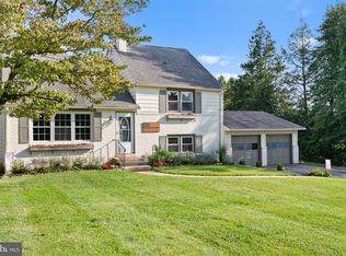 1120 Laurel Dr, West Chester, PA 19380