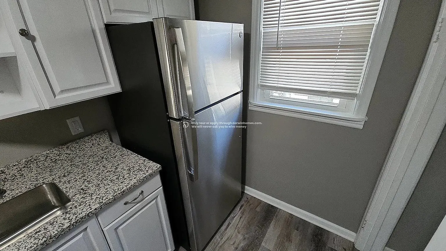 3 bed, 1.0 bath, 1109 sqft, $1,295 — Photo 3