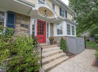 114 W Springfield Ave, Philadelphia, PA 19118