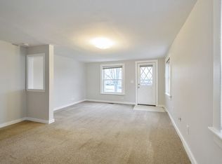 136 E Liberty St, Wauconda, IL 60084