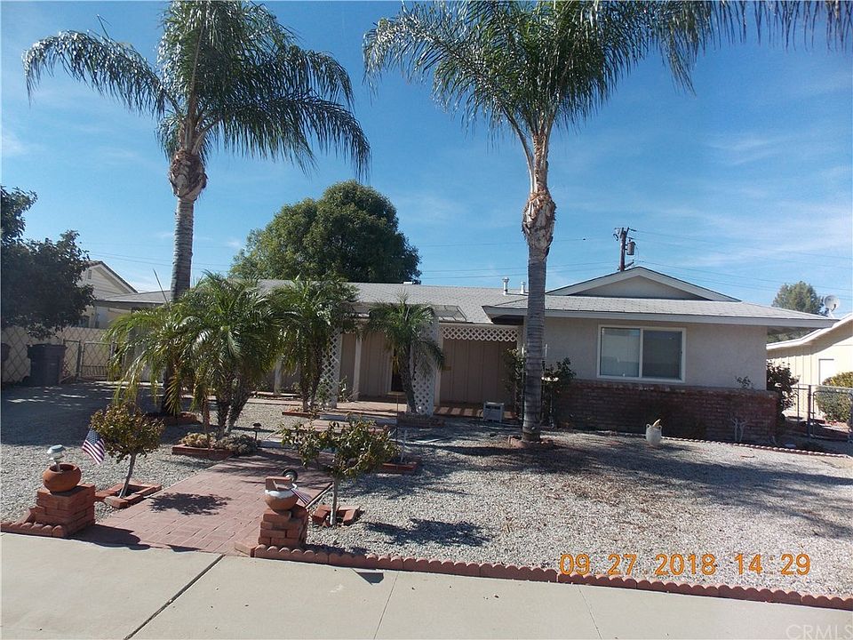 2nd image of 26296 Foxgrove Rd