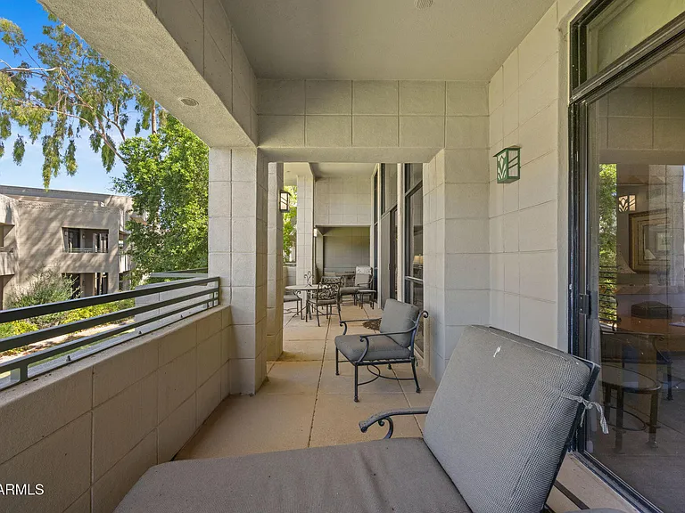 2802 E Camino Acequia Dr #8 — Photo 27