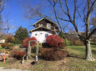 546 W 21st St, Tyrone, PA 16686