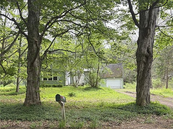 3rd image of 7924 Brownell Rd