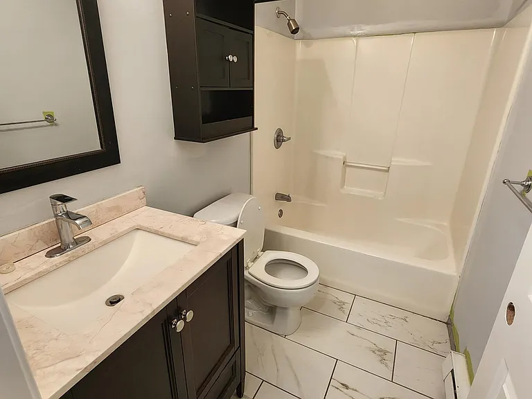 57 Glade St #C2 — Photo 1