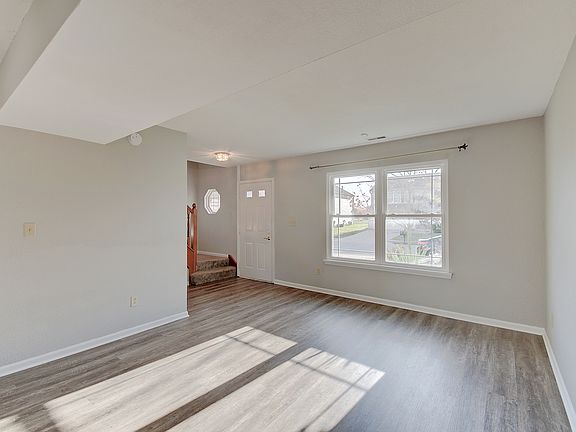 4th image of 3018 Corbin Dr