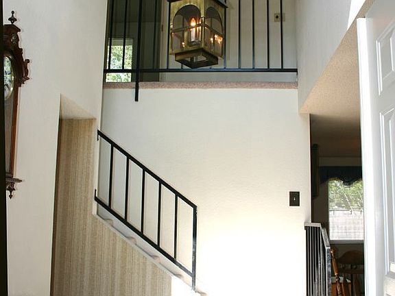 Grand Double Door Entry