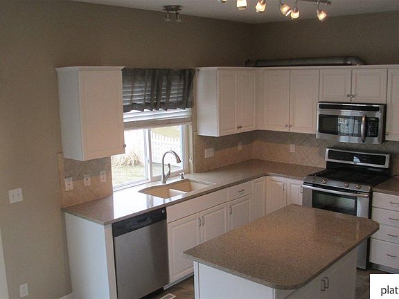4th image of 4803 N 152nd St