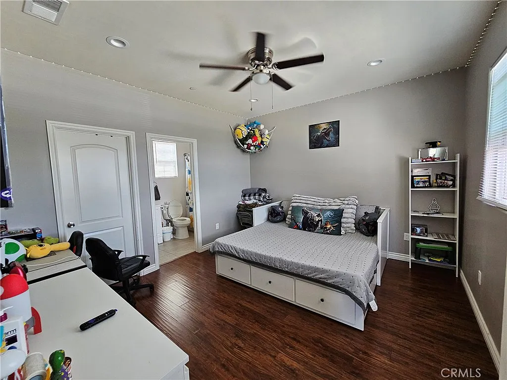 Building Photo - 1036 Fernleaf