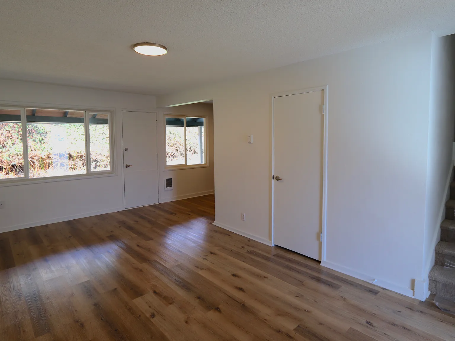 2 bed, 760 sqft, $1,795 — Photo 3