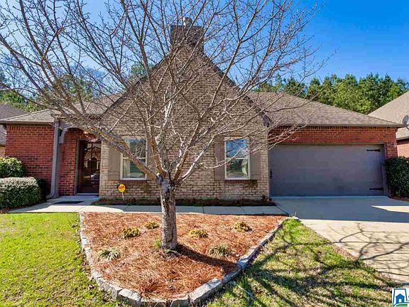 2nd image of 209 Chesser Park Dr