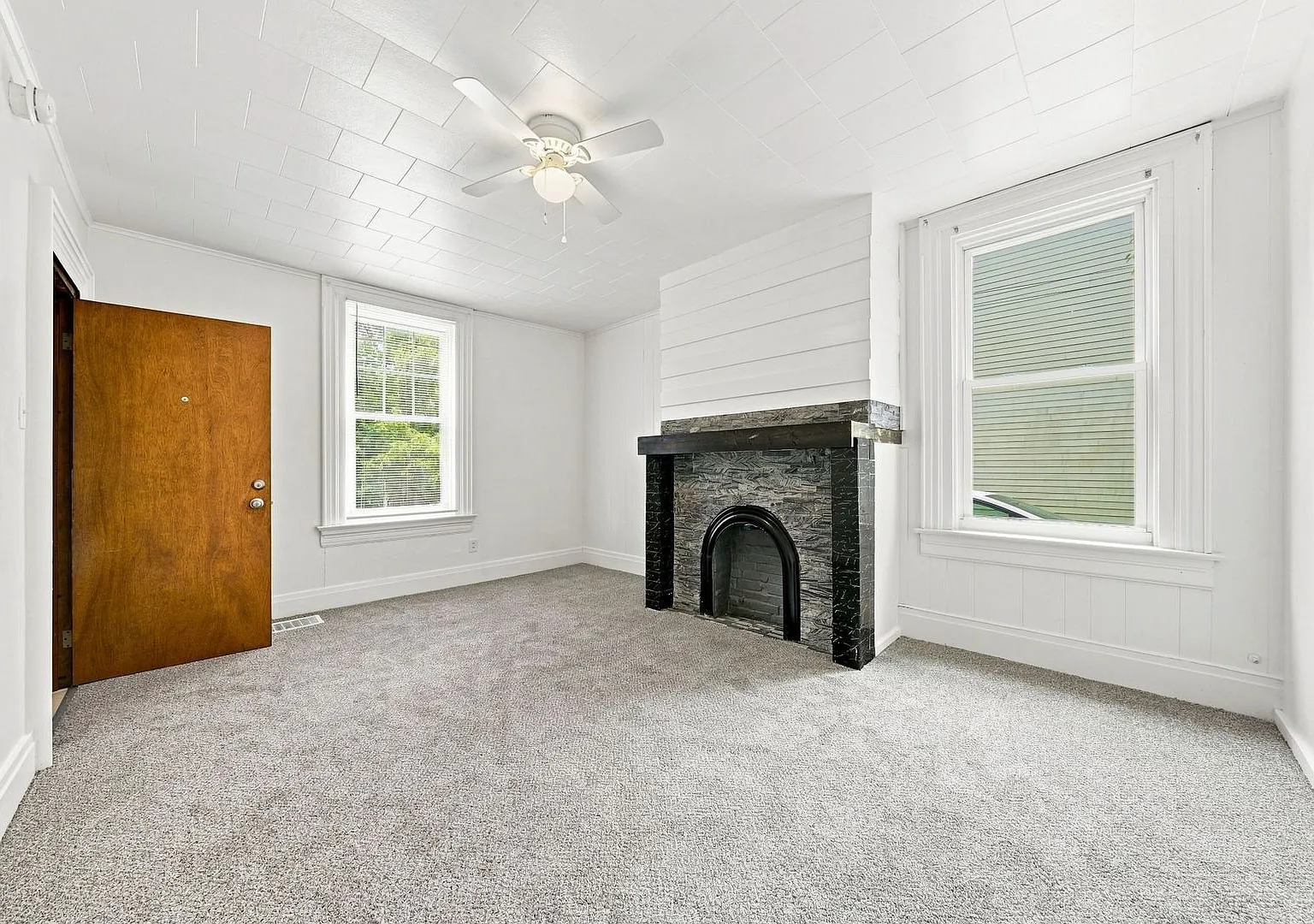 319 Agnew Road — Photo 2