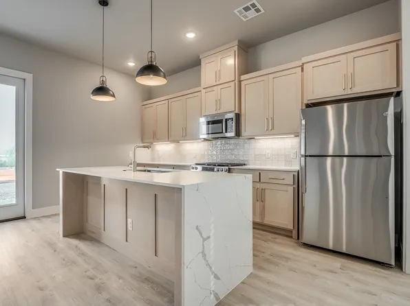 4221 NW 179th Ter, Edmond, OK 73012