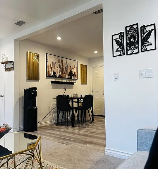 1377 S Sultana Ave — Photo 50