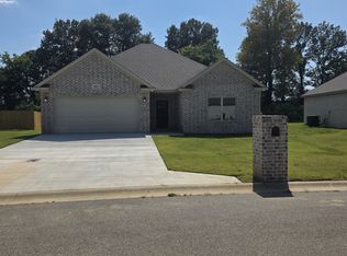 6057 Spencer Dr, Jonesboro, AR 72405