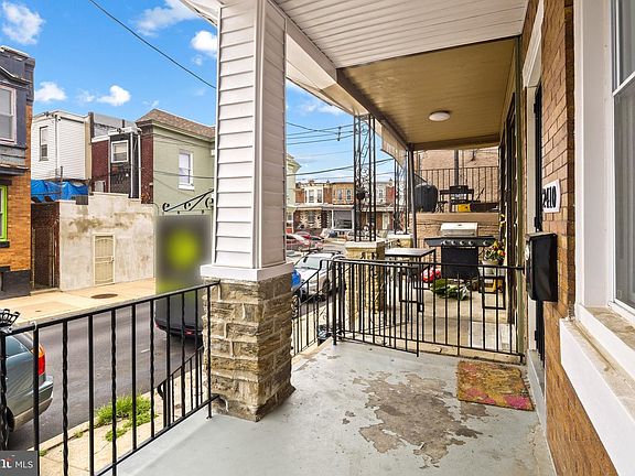 2nd image of 2410 W Mayfield St