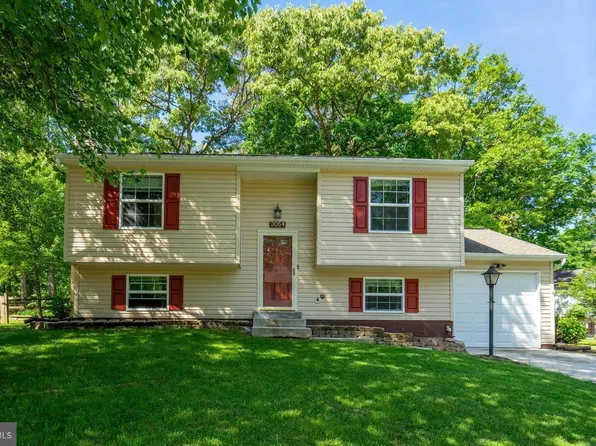 3054 Endicott Ct, Waldorf, MD 20602