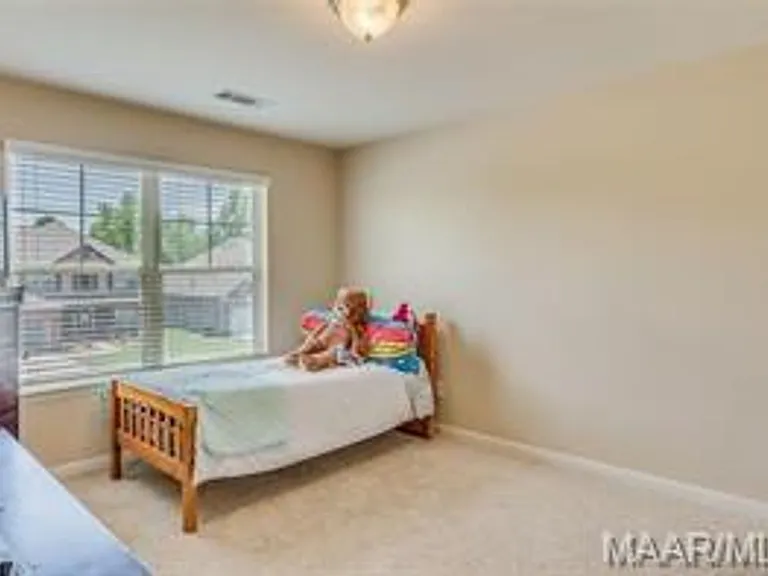 9319 Concord Park Dr — Photo 28