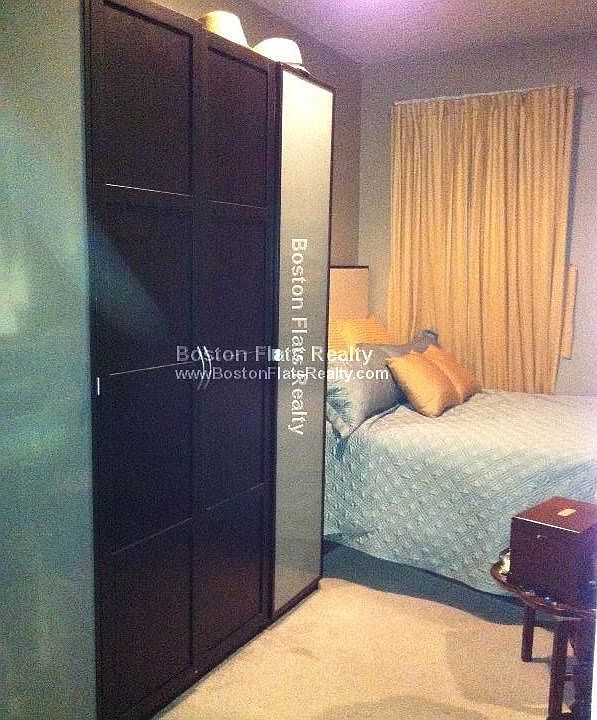 2nd image of 550 Columbus Ave APT 06