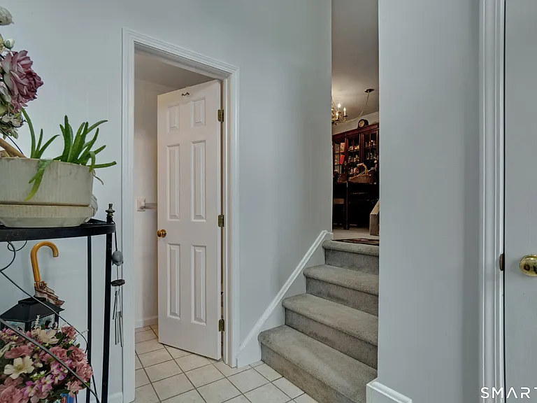 12 Boulevard Dr #24-145 — Photo 3
