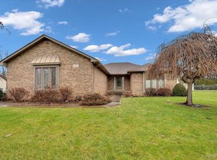 35887 Diane Ln, Richmond, MI 48062