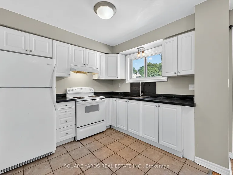 275 Blake St #25 — Photo 3