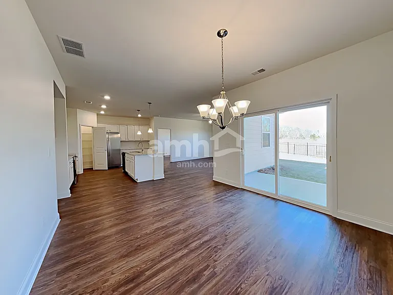 7072 Creeksong Dr — Photo 5