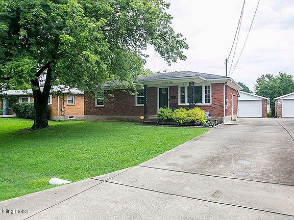 3rd image of 7615 Alyssum Dr
