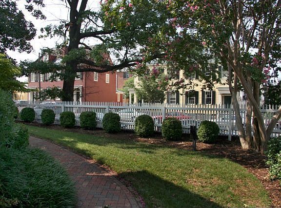 Neighboring antebellum houses