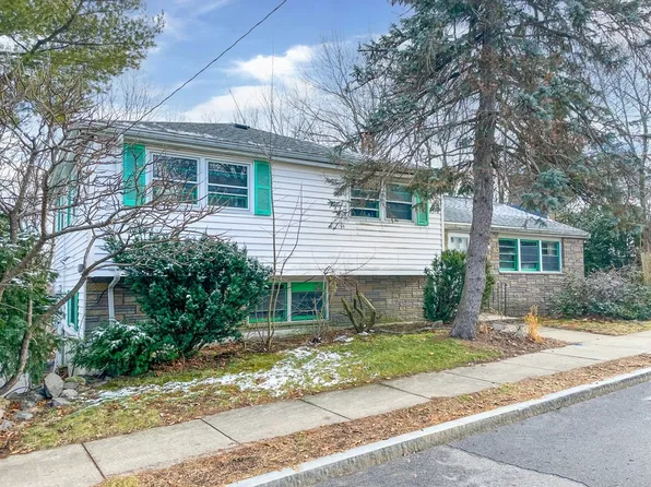53 Asheville Rd, Hyde Park, MA 02136