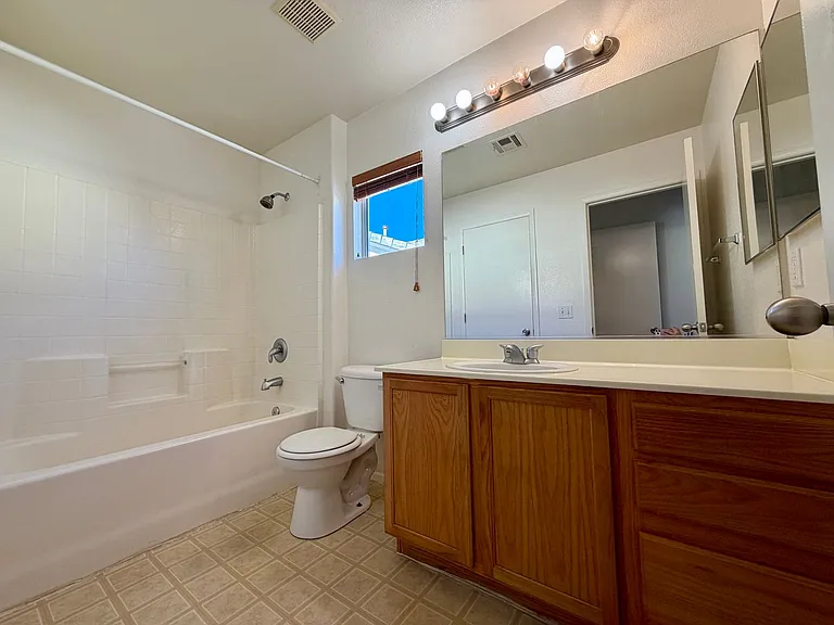 9109 White Eyes Ave — Photo 13
