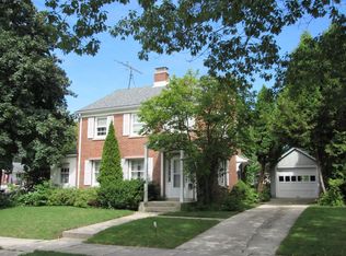 538 Pine Tree Rd, Kohler, WI 53044