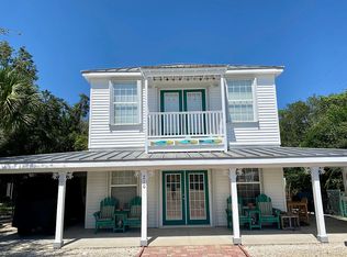 210 SE Ave E, Carrabelle, FL 32322