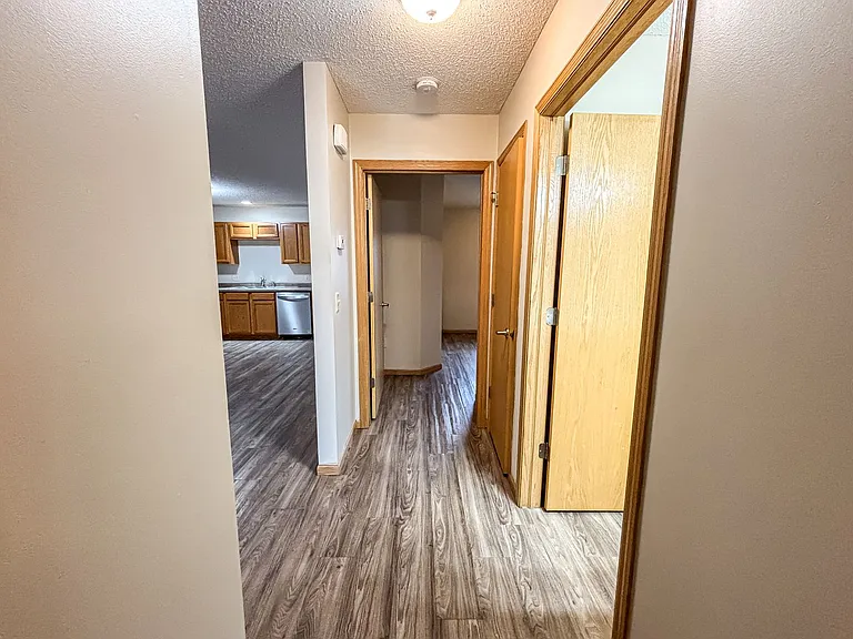 1627D Gunston Dr — Photo 10