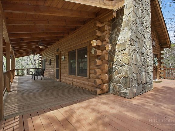 4th image of 3455 Valley Drive