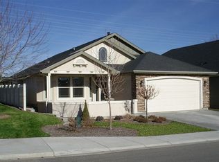 2116 E Swift Water Ln, Meridian, ID 83646