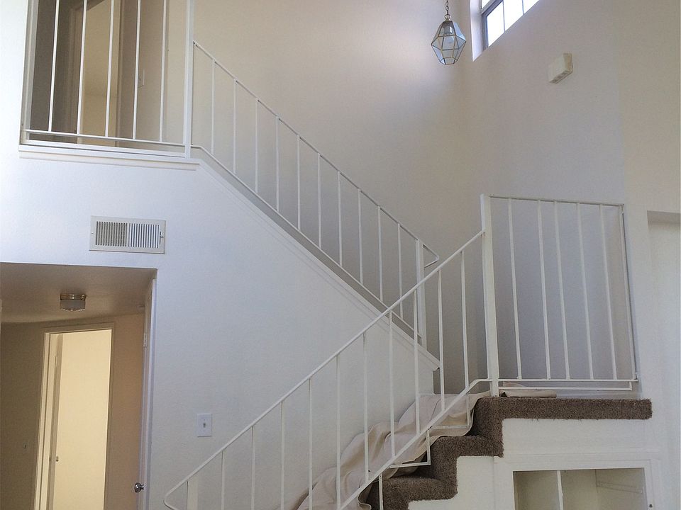 1st image of 2315 Mulberry Ave