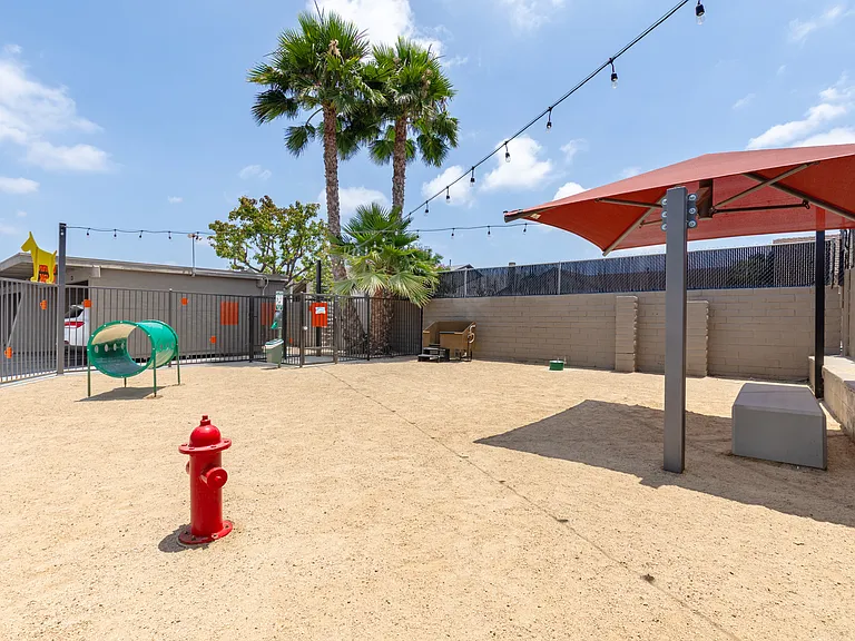 CASA GRANDE APARTMENT HOMES — Photo 33