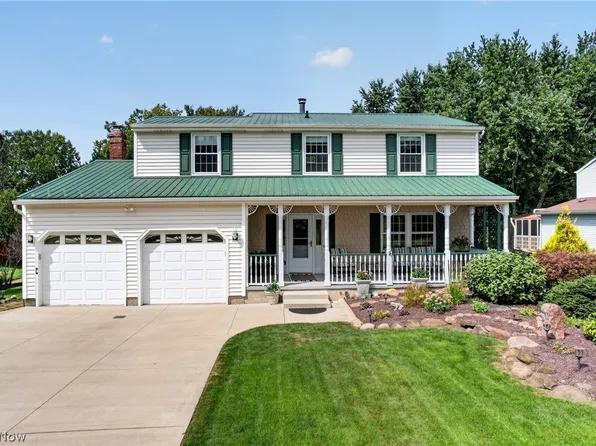 1690 Lares Ln, Brunswick, OH 44212