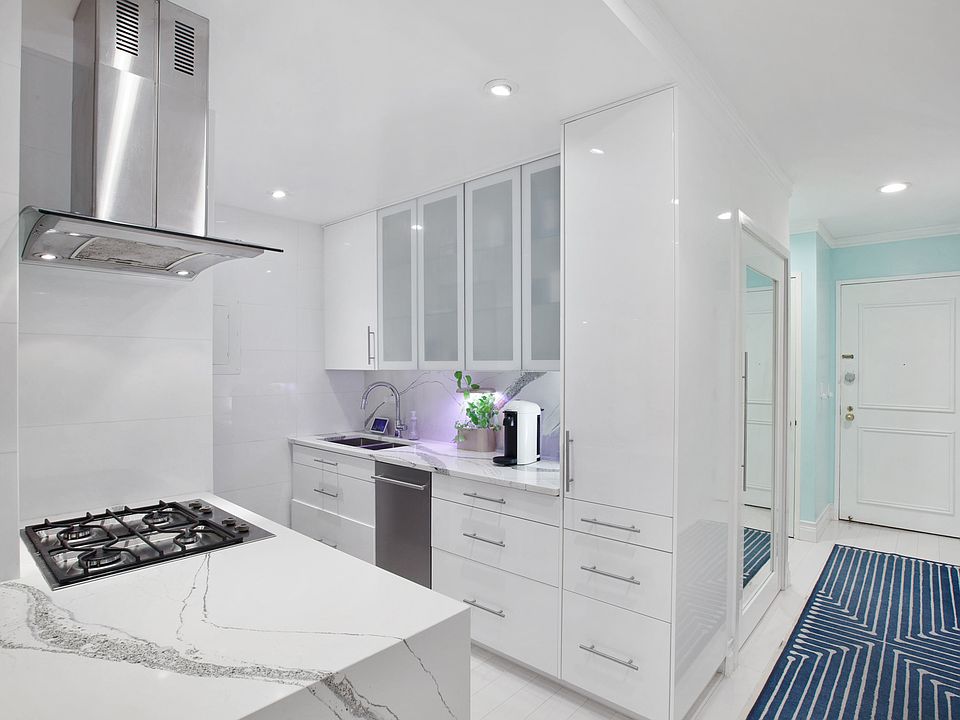 1st image of 106 Central Park S APT 12M