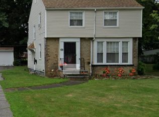 20615 Balfour Rd, Warrensville Heights, OH 44122