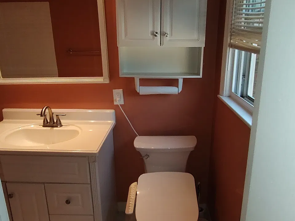 1856 Drexel Lake Dr